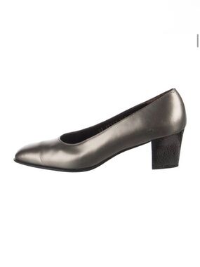 Salvatore Ferragamo Metallic Leather‎ Semi-Pointed Toe Pumps Size 6.5